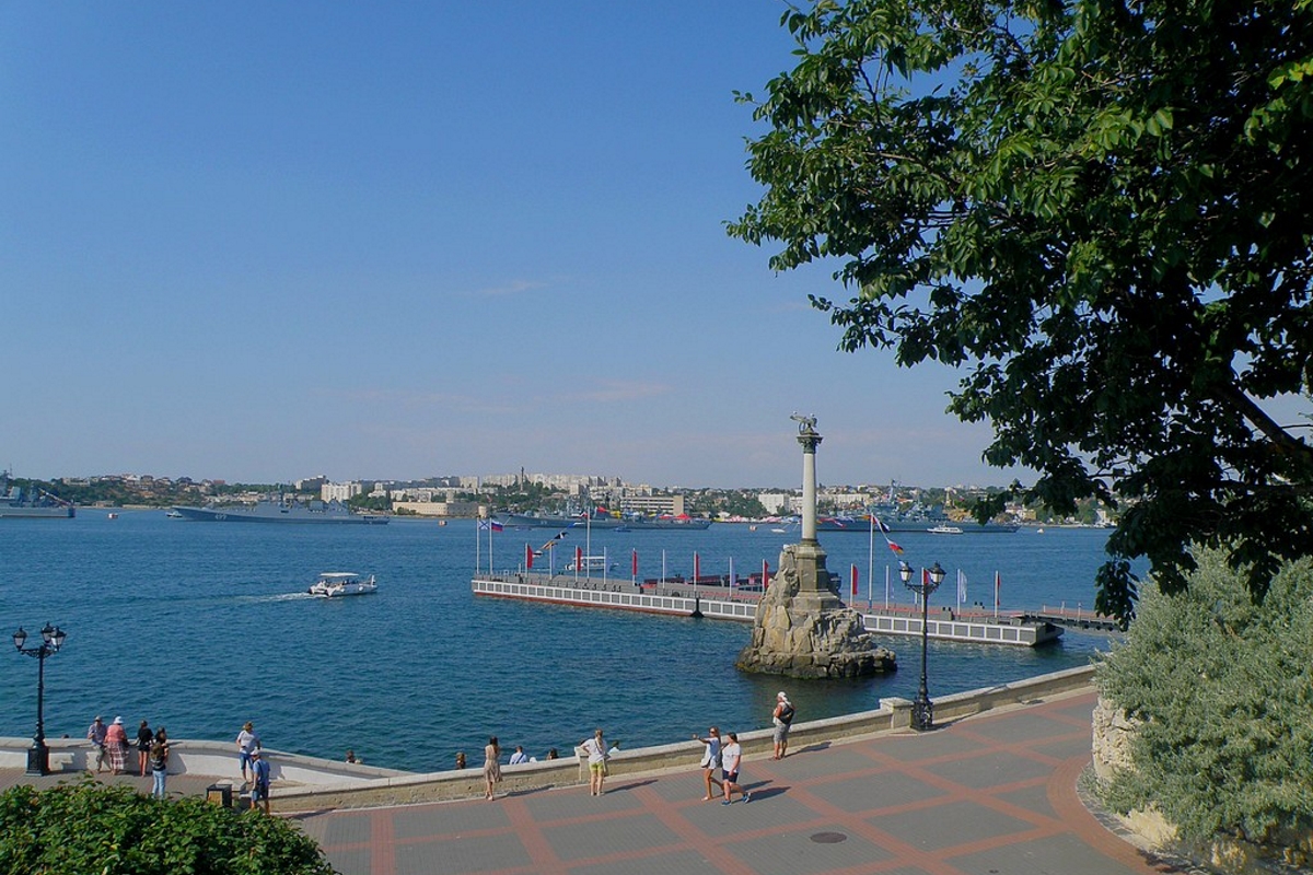 Севастополь последнее. Севастополь море правила въезда.